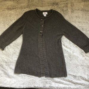 Maternity cardigan sweater